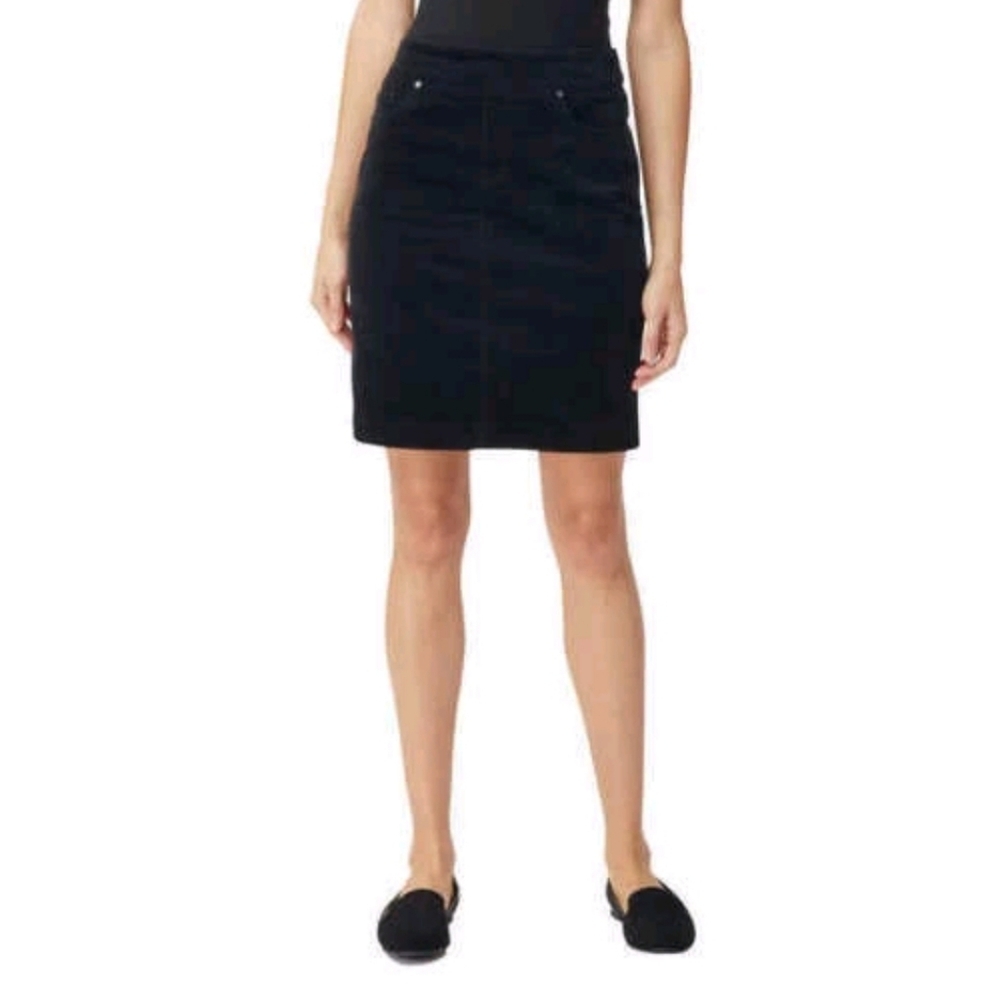 12 • S.C. & Co. • Pull-On Corduroy Skirt Black Pencil Skirt